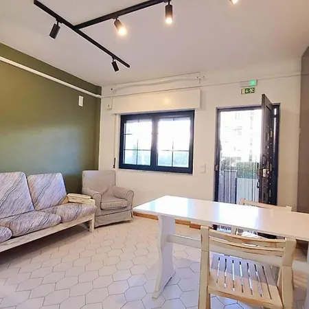 Santa Cruz Ferias De Sonho Διαμέρισμα Silveira (Lisbon)